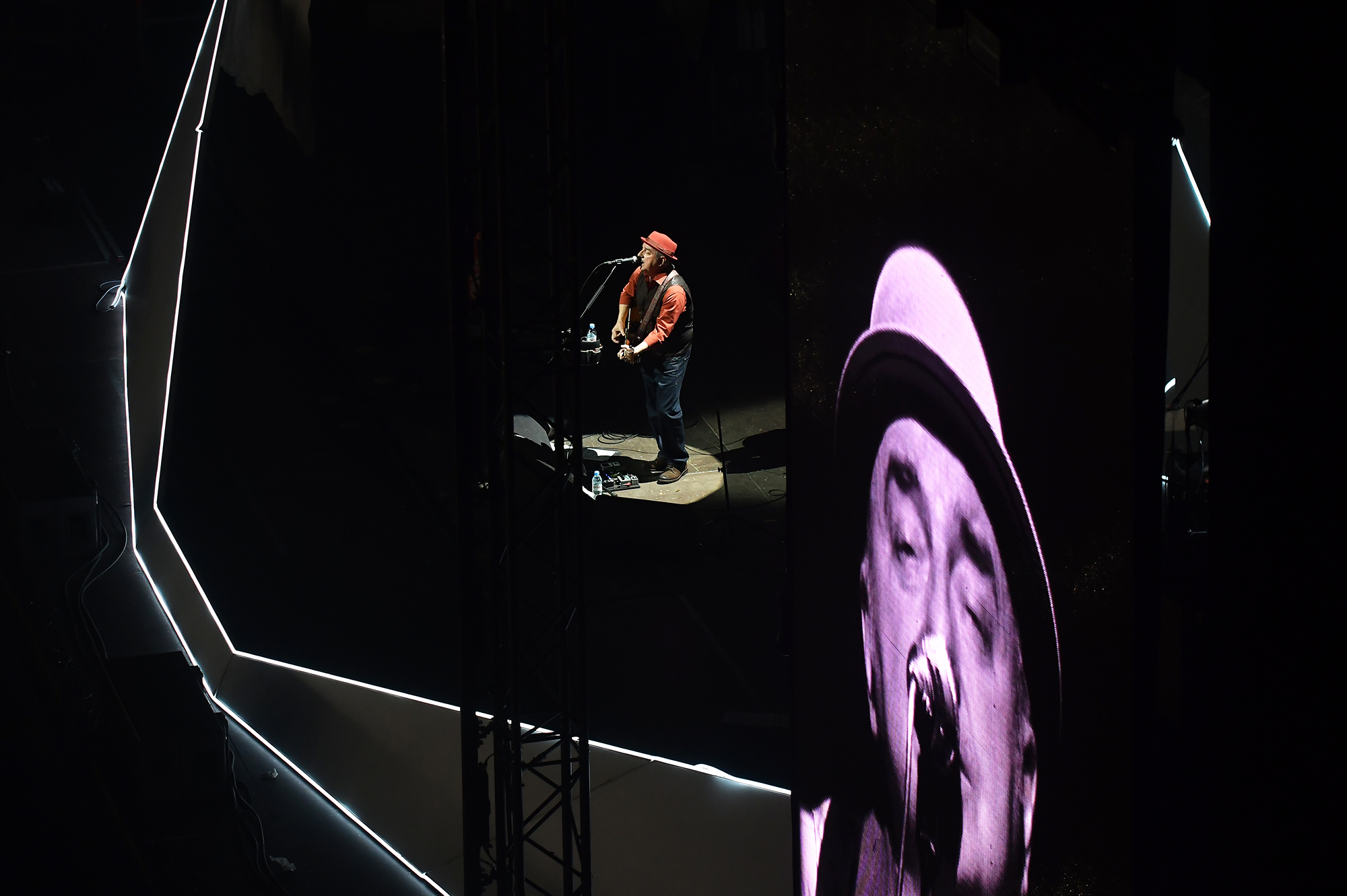 gallery-photo