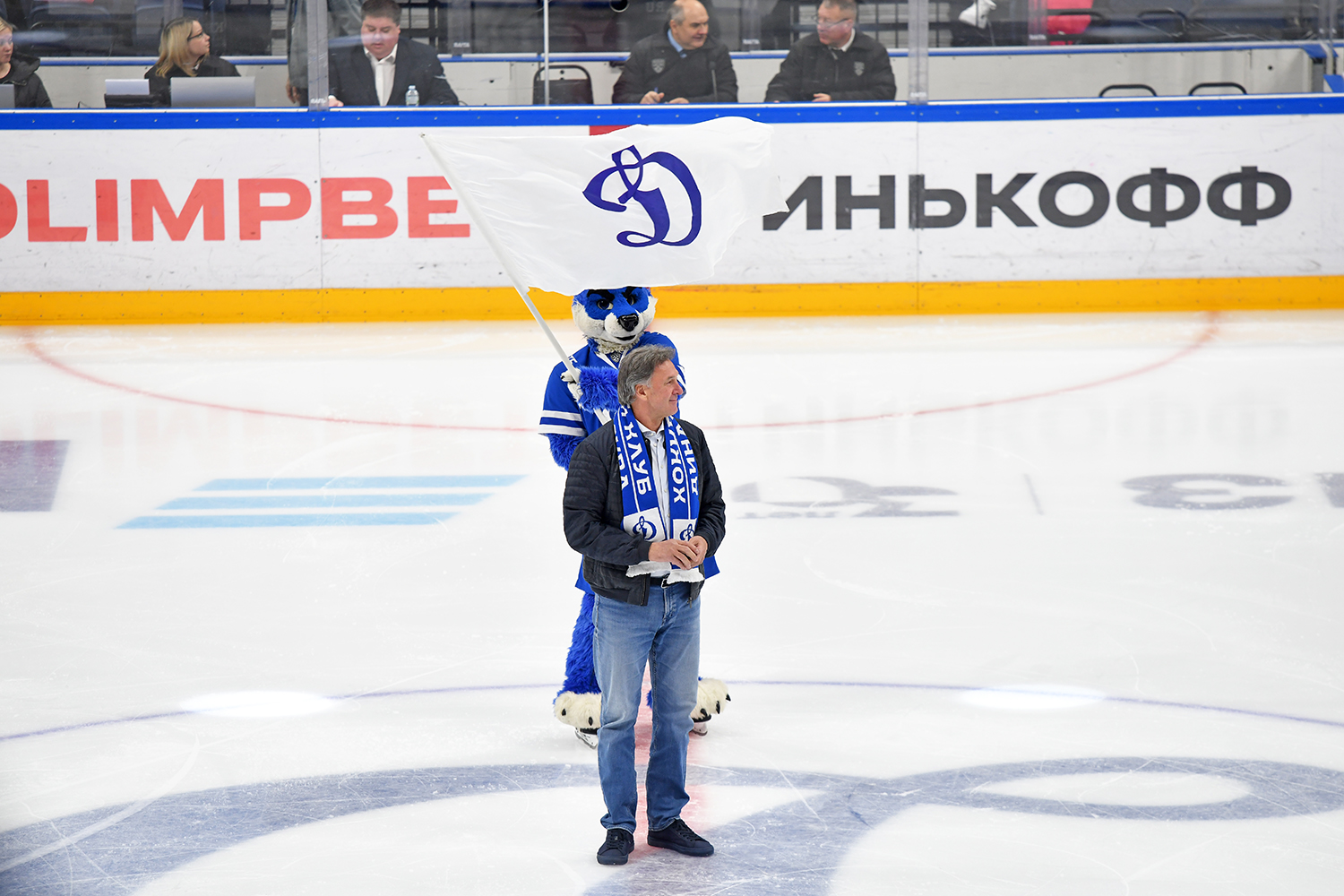 gallery-photo
