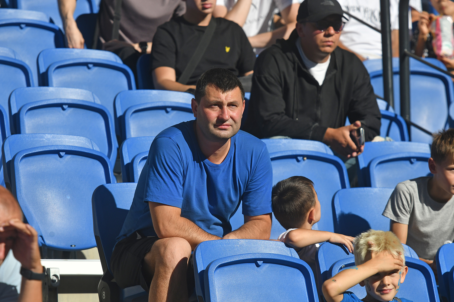 gallery-photo