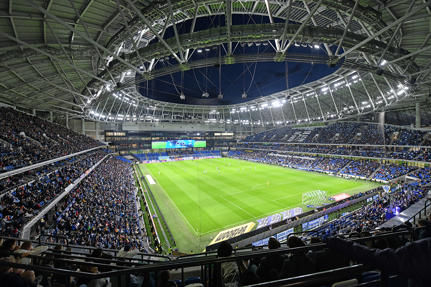gallery-photo