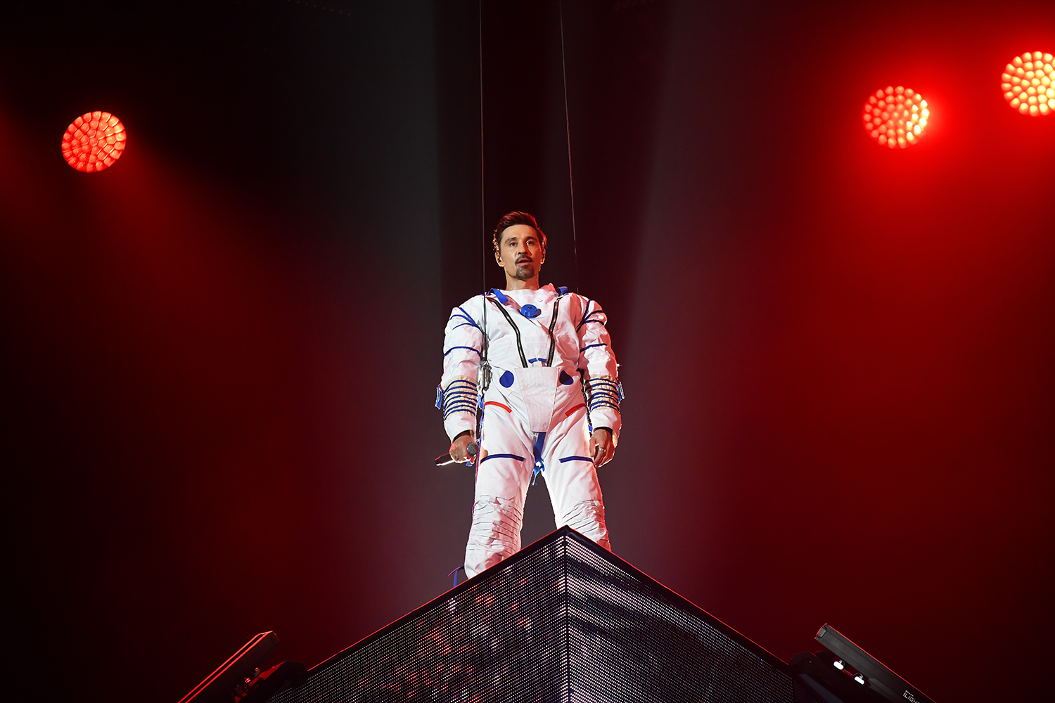 gallery-photo