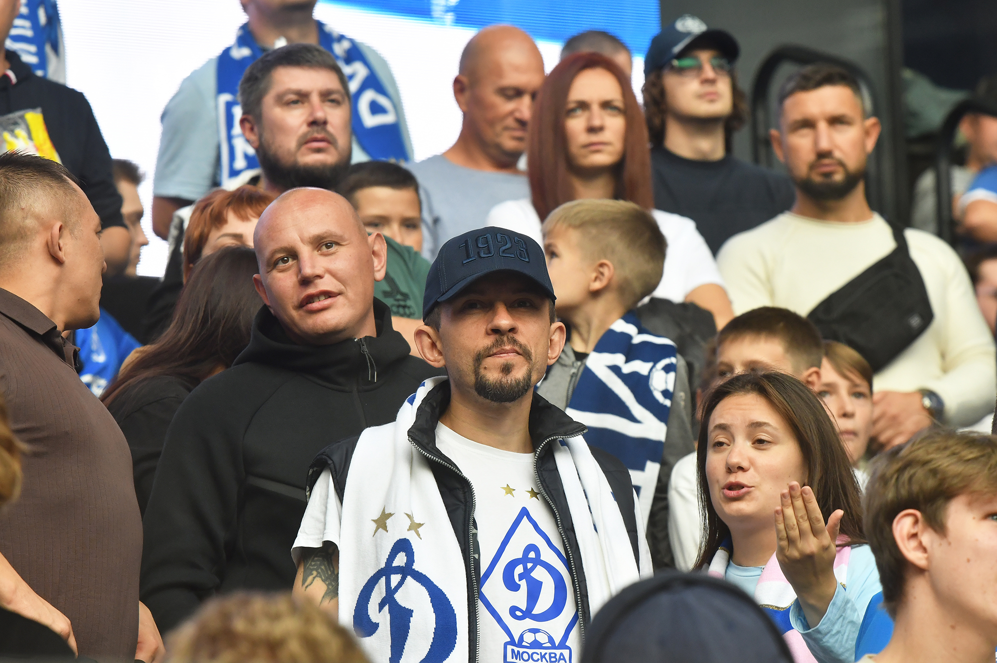 gallery-photo