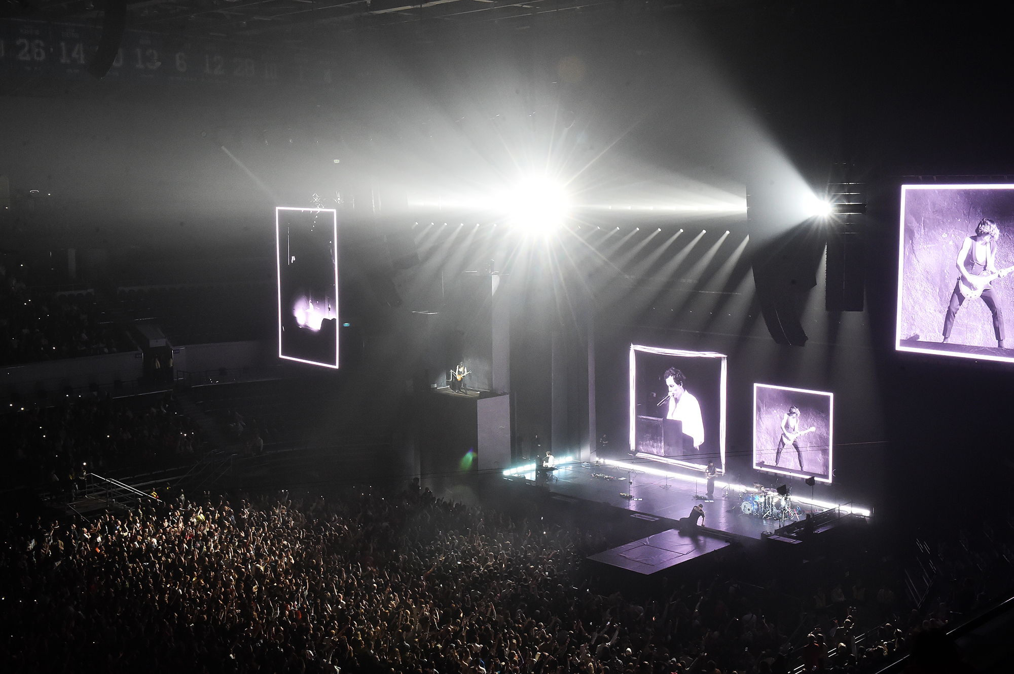 gallery-photo