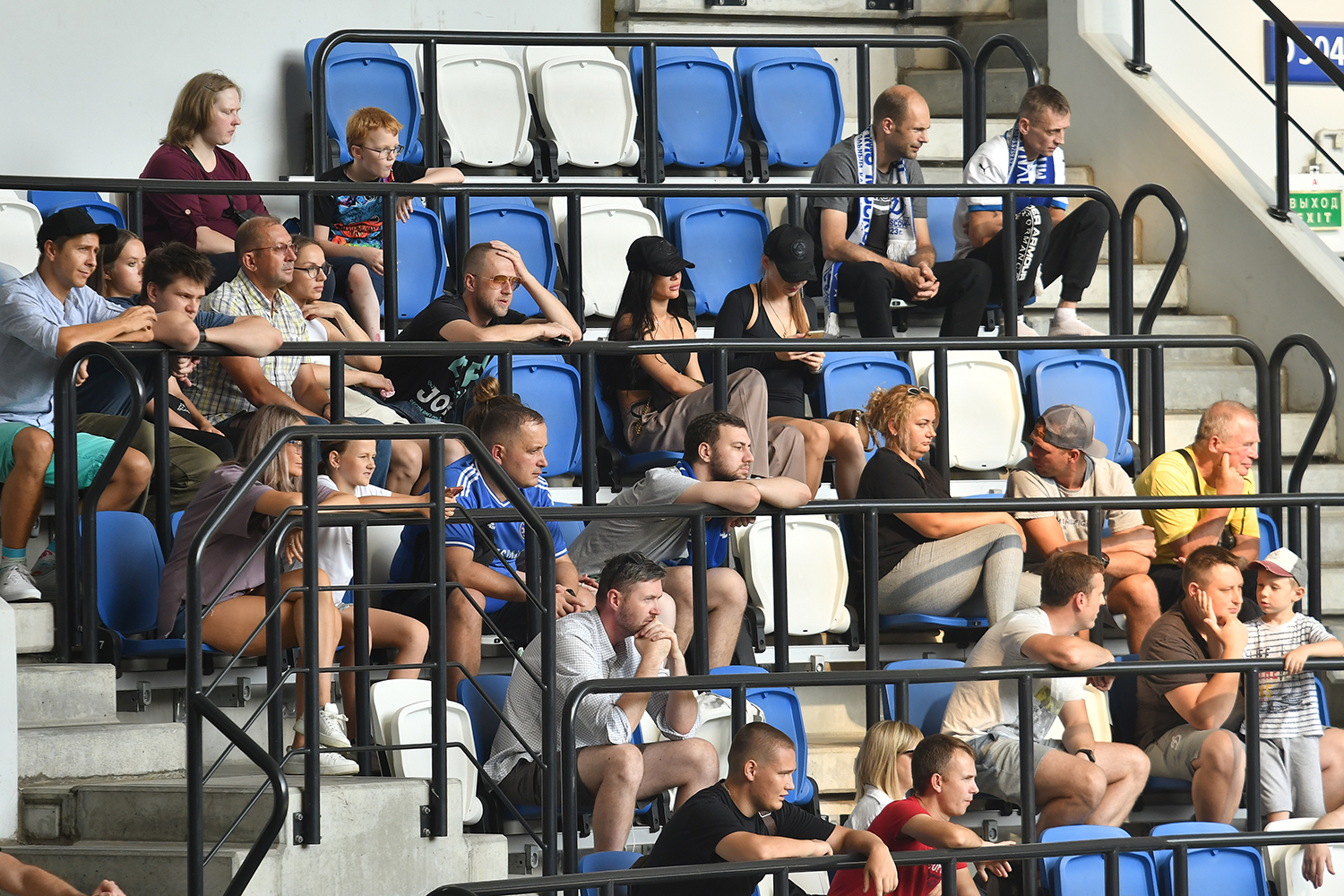 gallery-photo