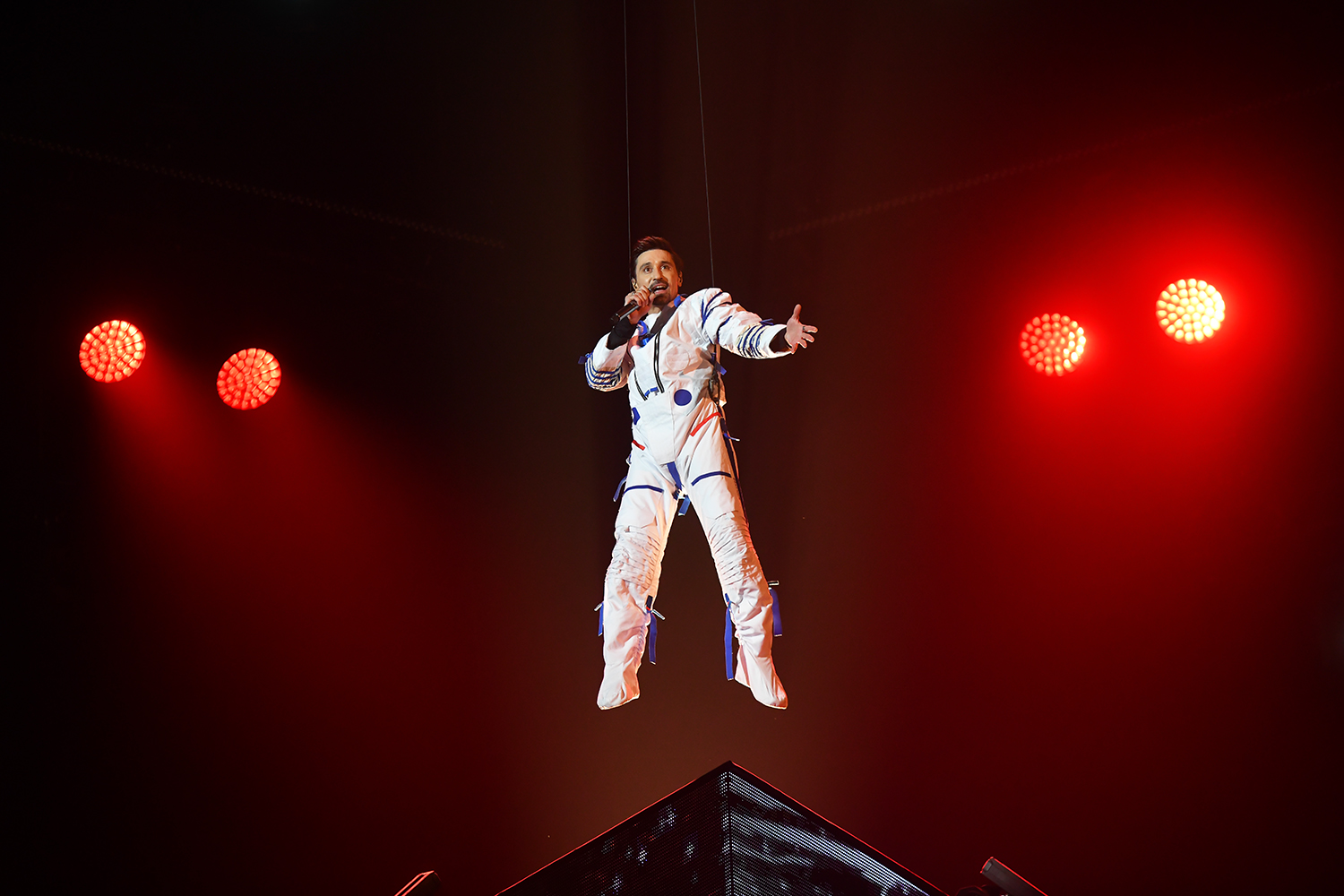 gallery-photo