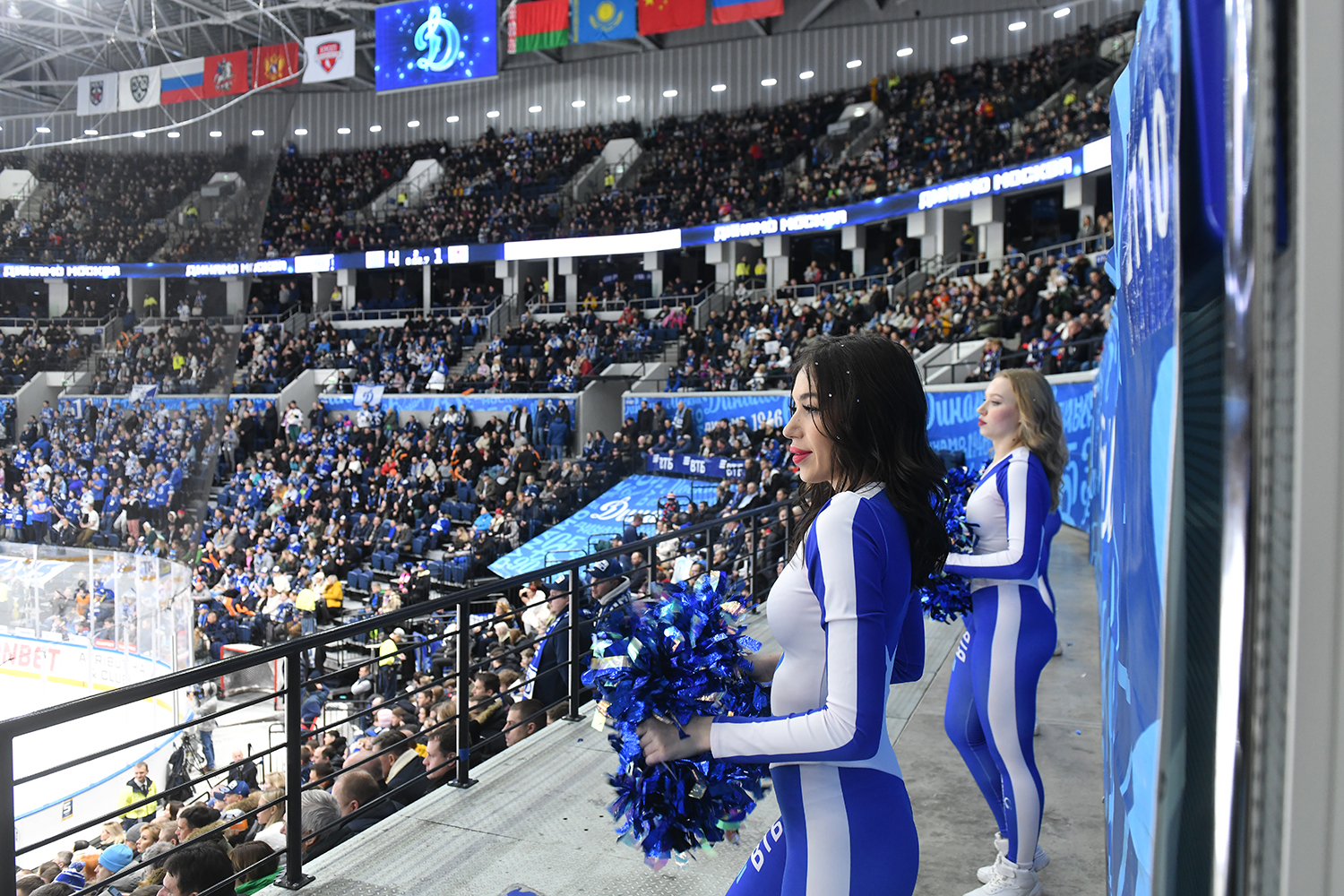 gallery-photo