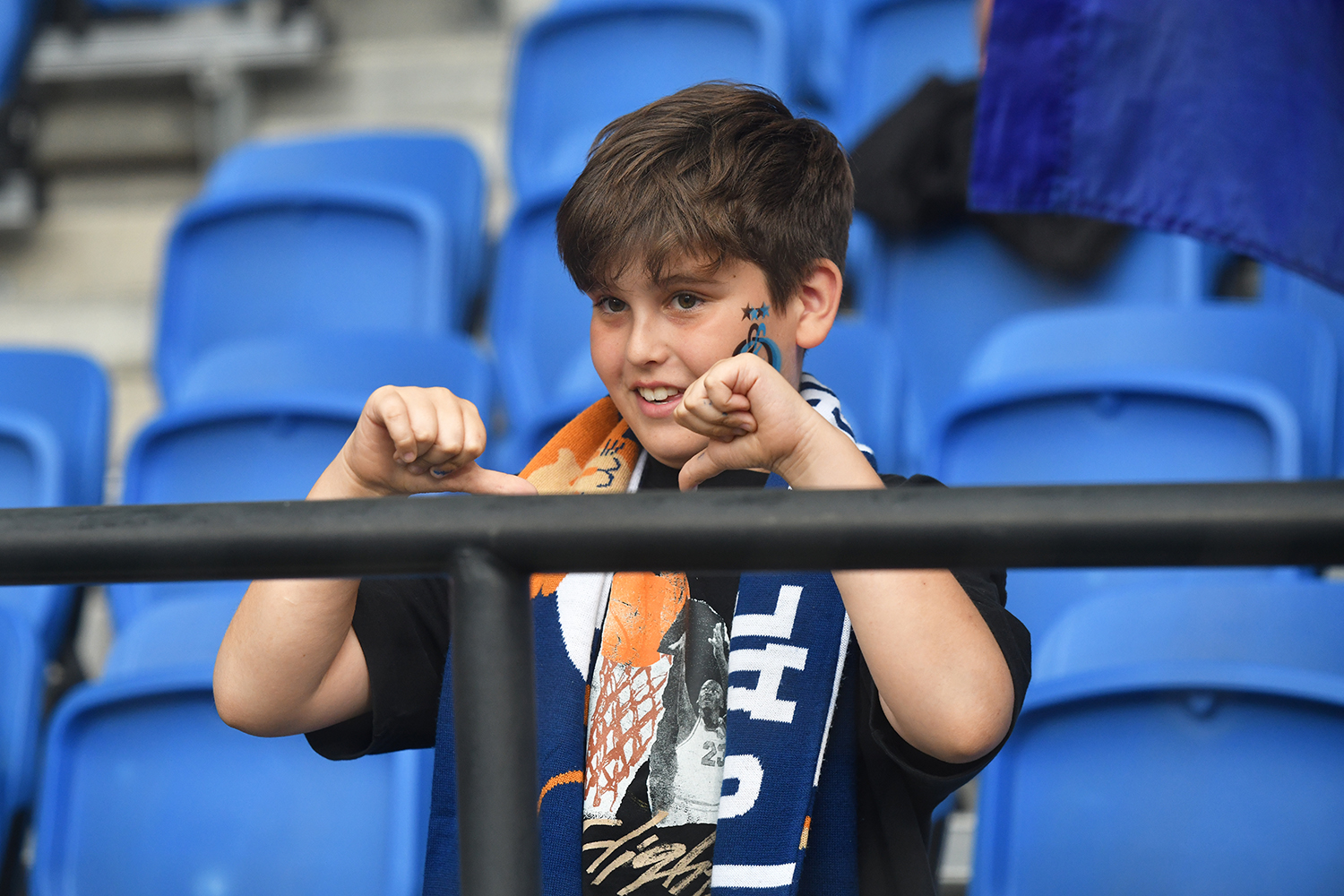 gallery-photo