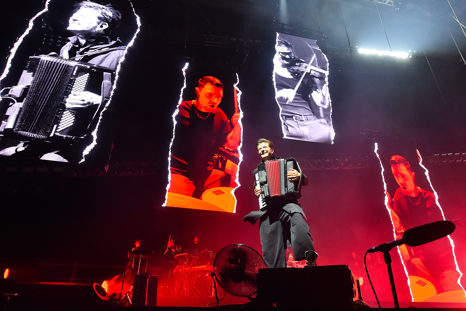gallery-photo