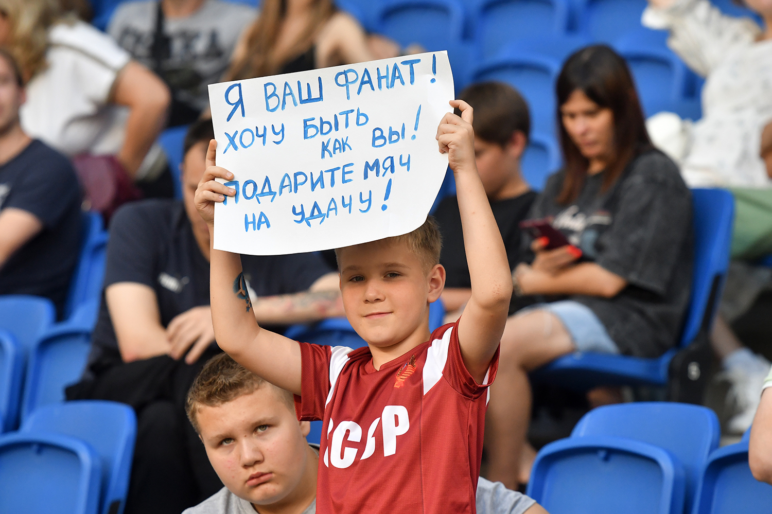 gallery-photo