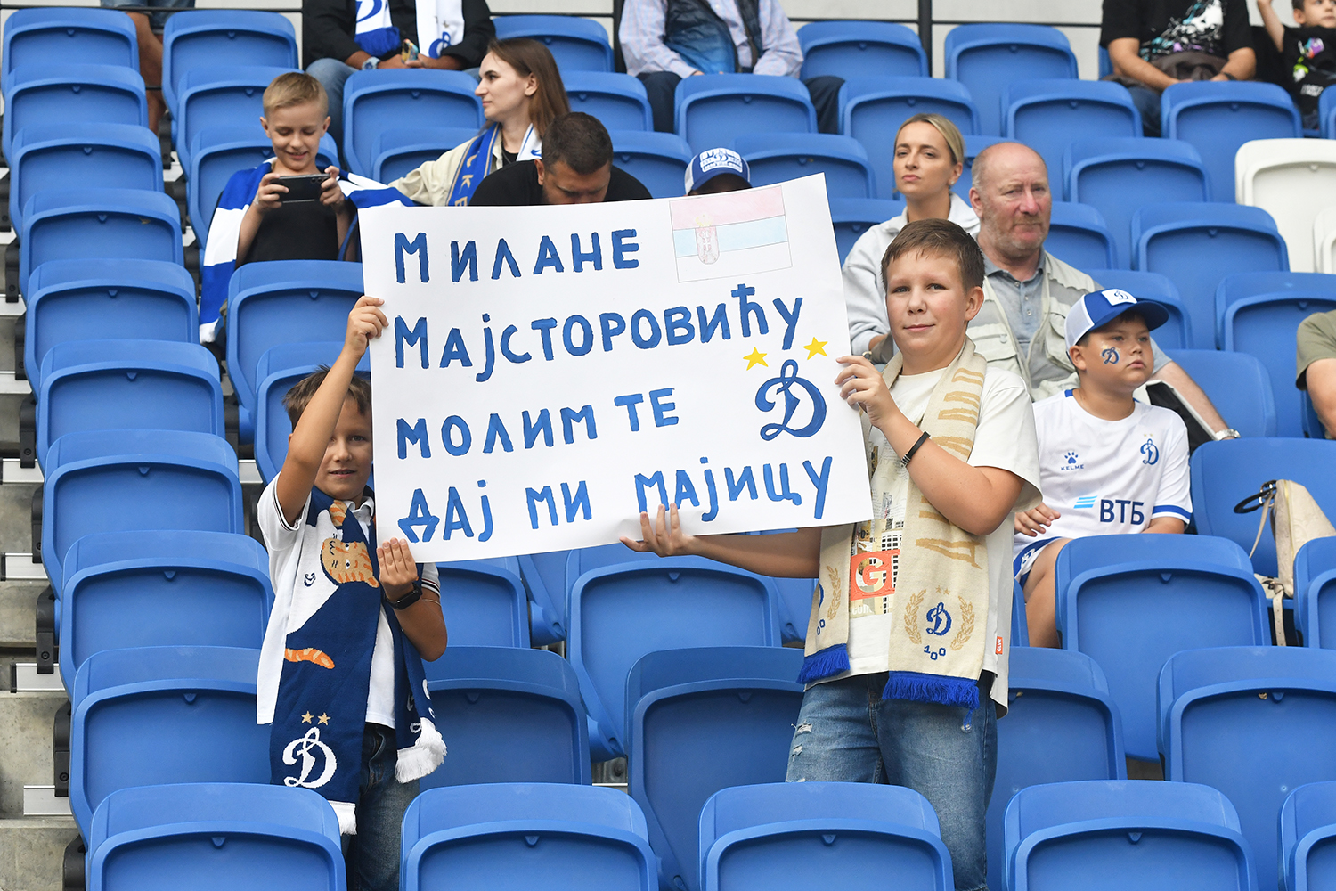 gallery-photo
