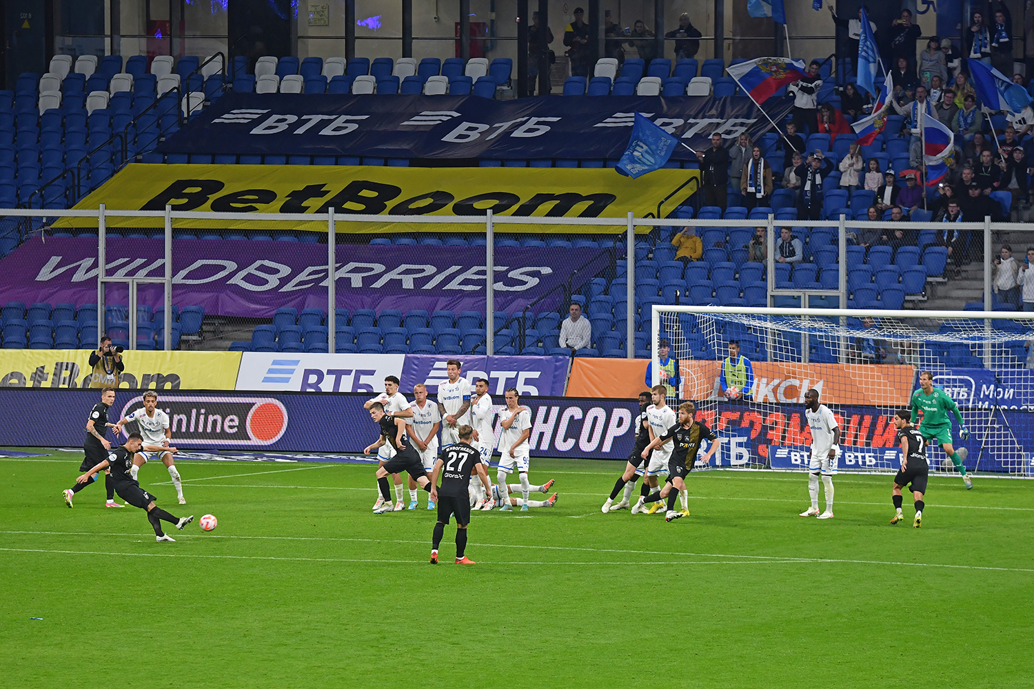 gallery-photo
