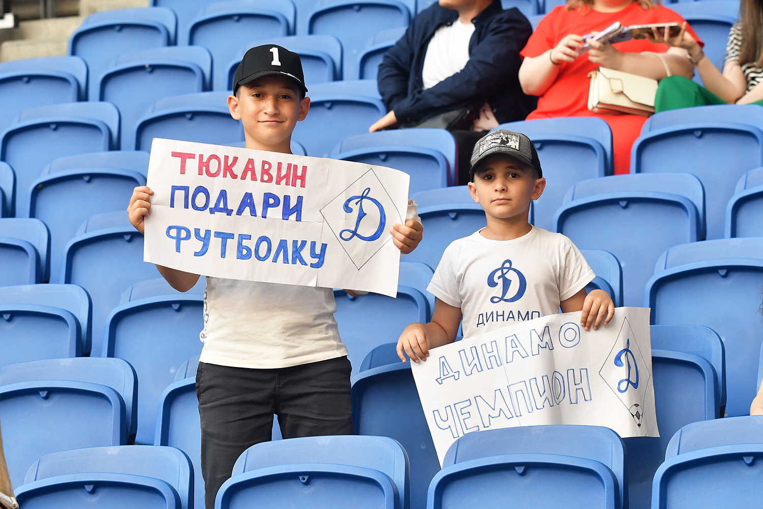 gallery-photo