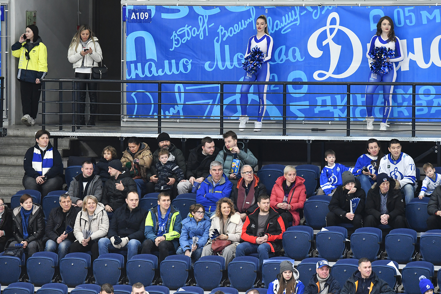 gallery-photo