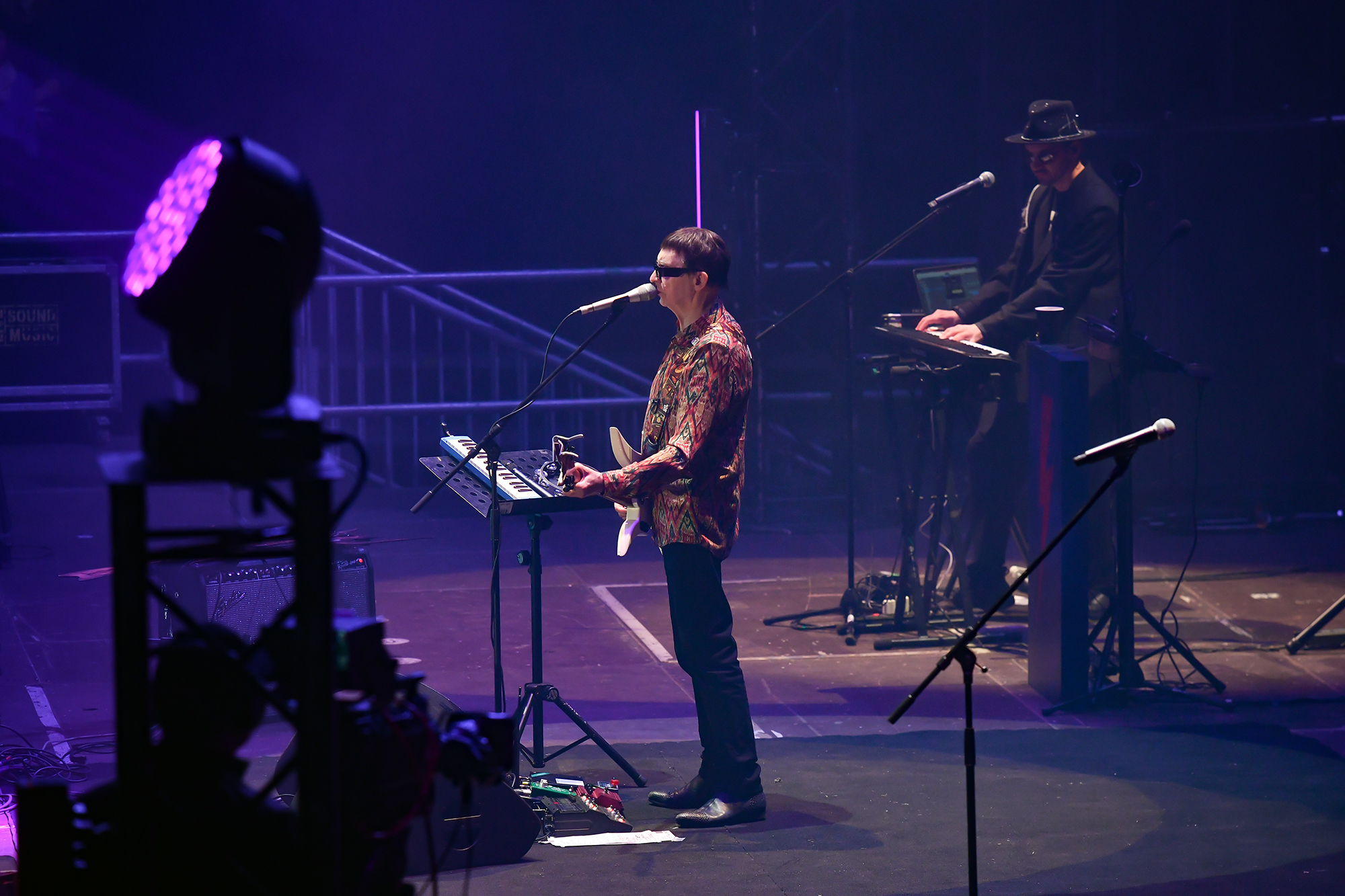 gallery-photo