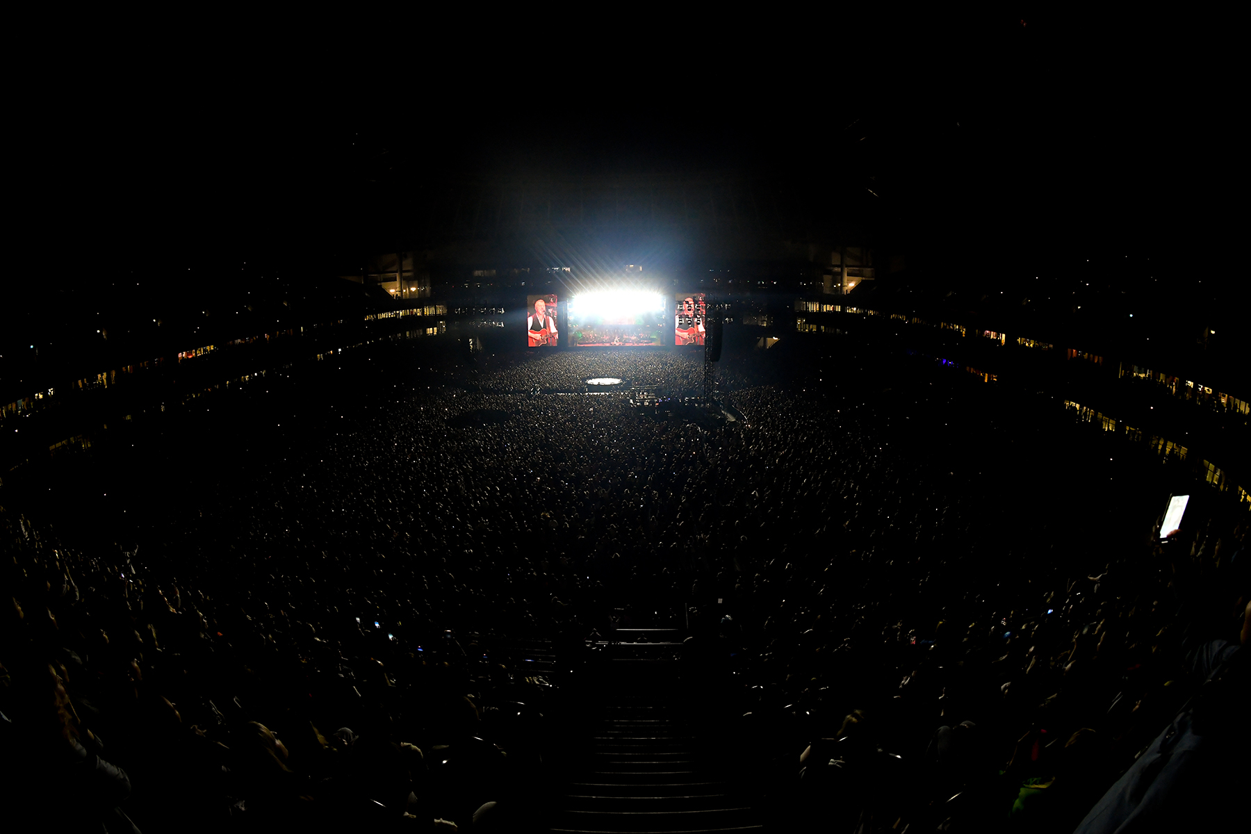 gallery-photo